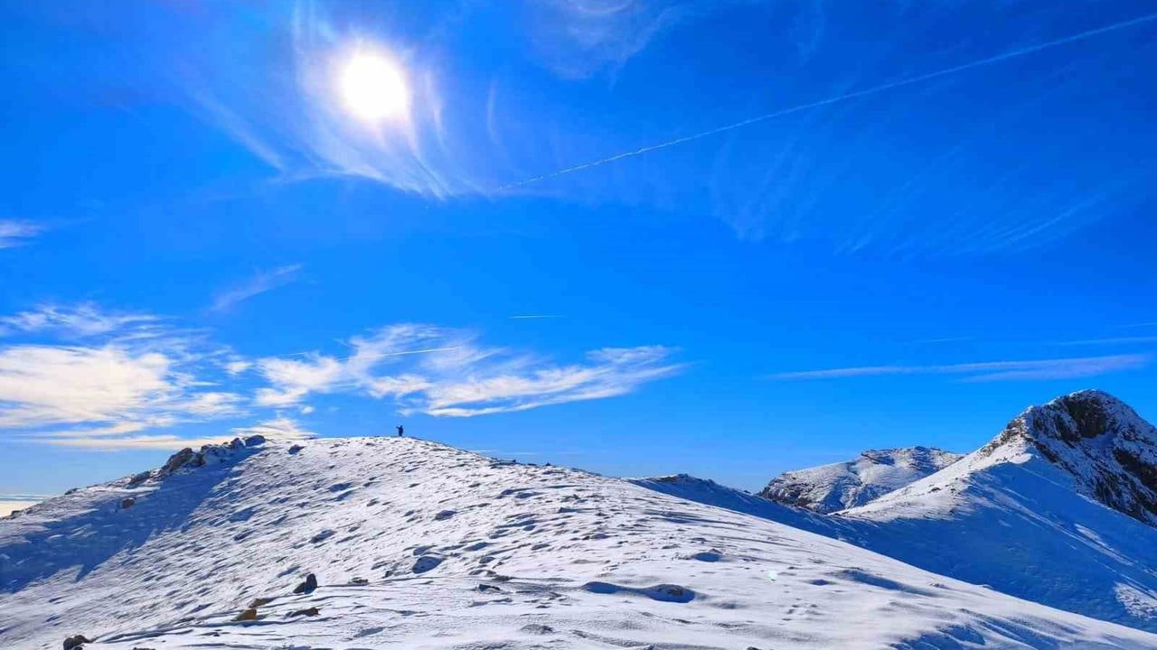 Mereto Dağı'nda Yamaç Paraşütü Başlıyor: Sason'da Uluslararası Pist Tescil Edildi