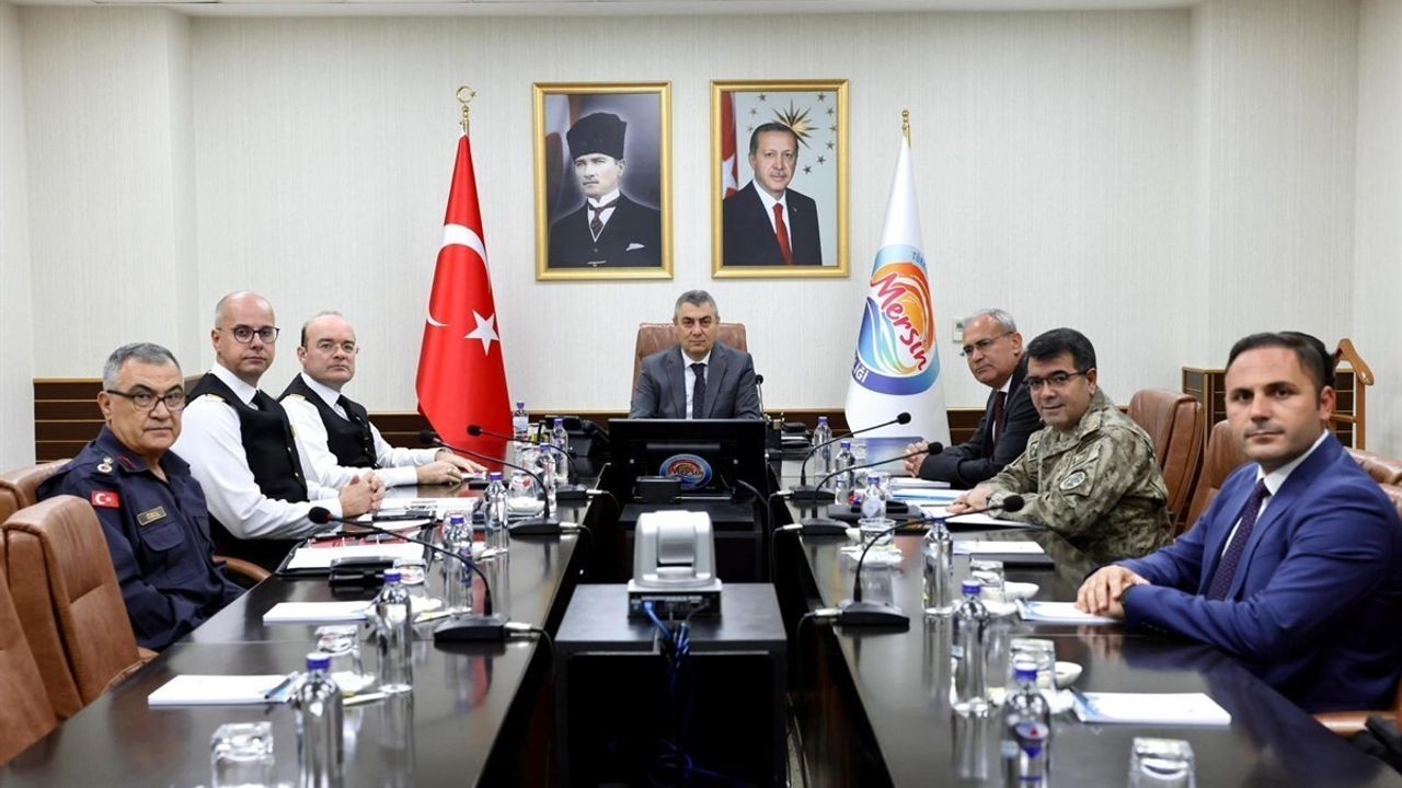 Mersin'de 823 Aranan Şahıs Yakalandı