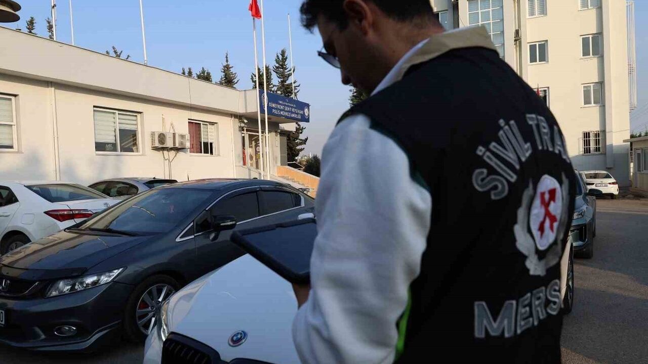 Mersin'de düğün konvoyuna 18.867 TL ceza, 3 ehliyete geçici el