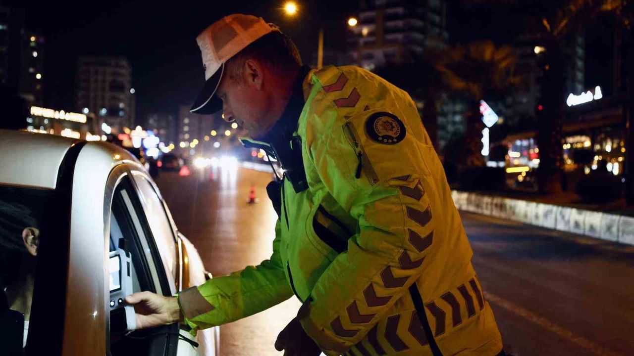 Mersin'de Günübirlik Ev ve Eğlence Mekânlarına Denetim: 4 milyon 472 bin 102 TL Ceza