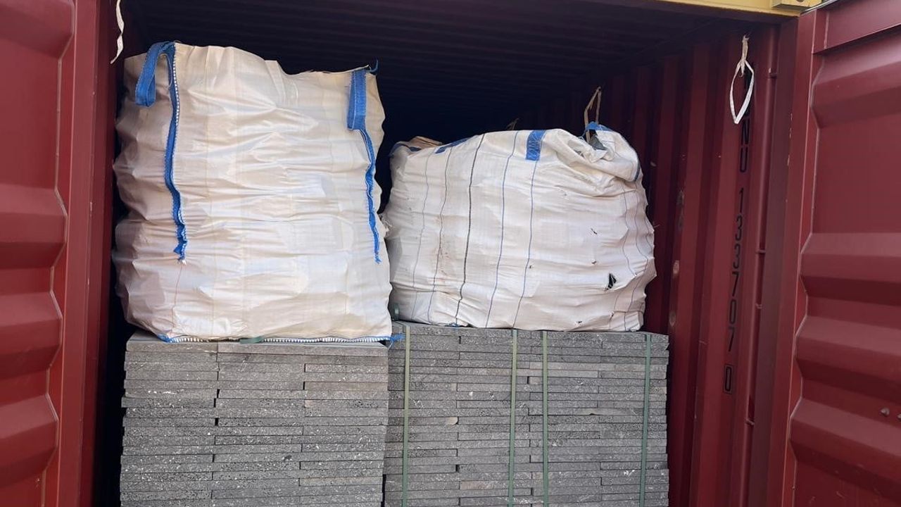 Mersin Limanı'nda 182 milyon TL'lik Gümrük Kaçakçılığı Operasyonu