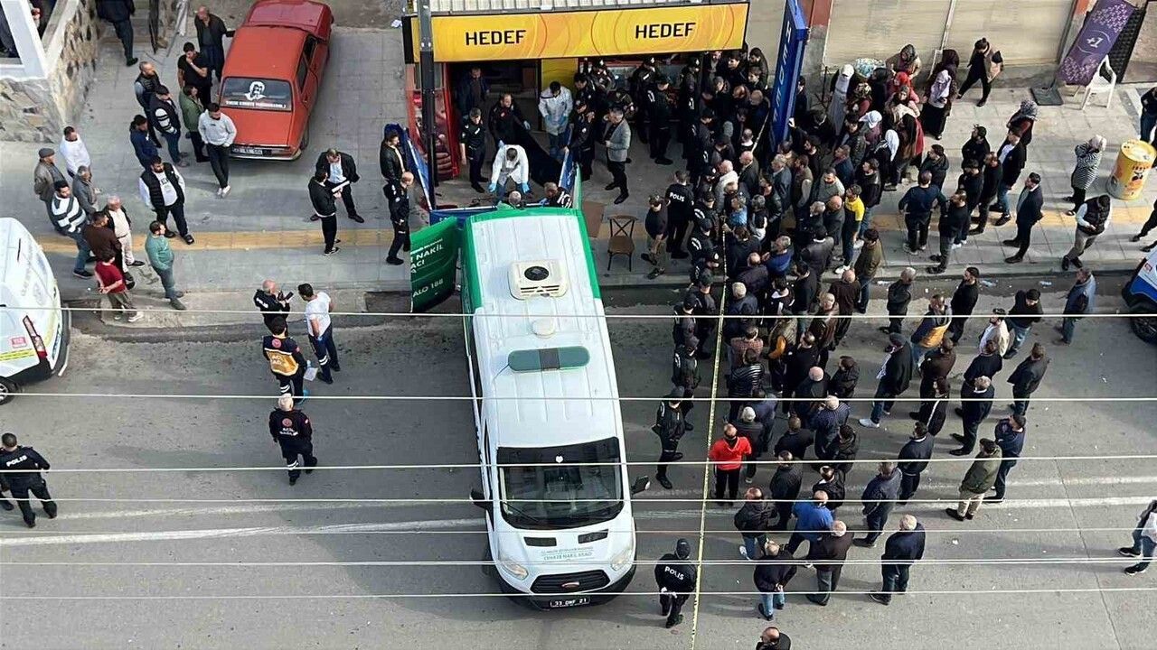 Mersin Valiliği: 3 Kişiyi Öldüren Şüpheli Bacağından Vurularak Yakalandı