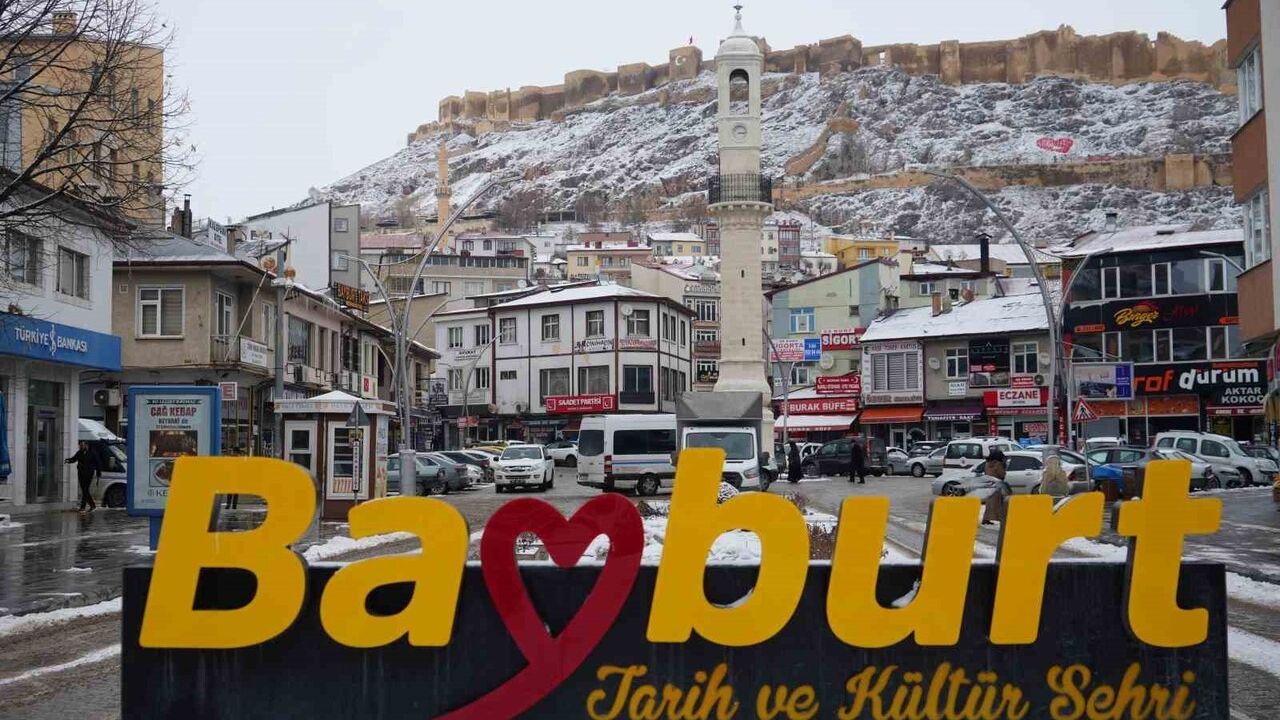 Meteoroloji'den Bayburt'ta yağış ve don uyarısı