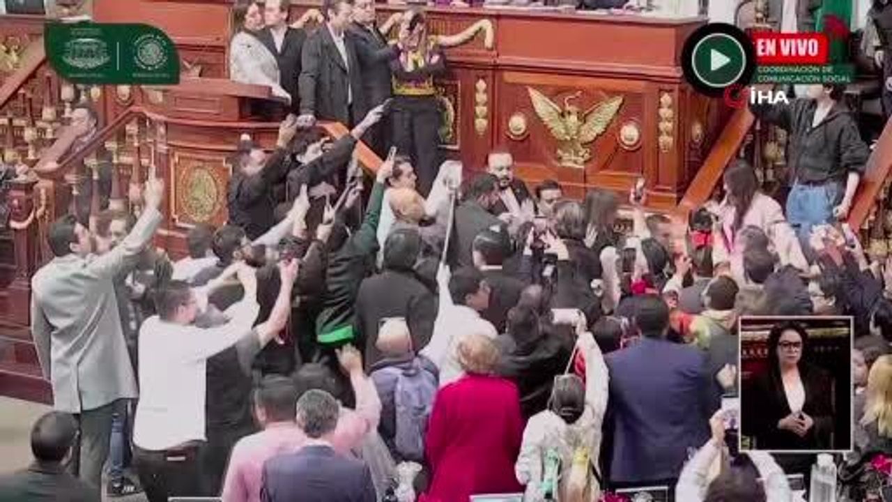 Mexico City Kent Meclisinde Saç Saça Kavga: PAN ve Morena Karşı Karşıya