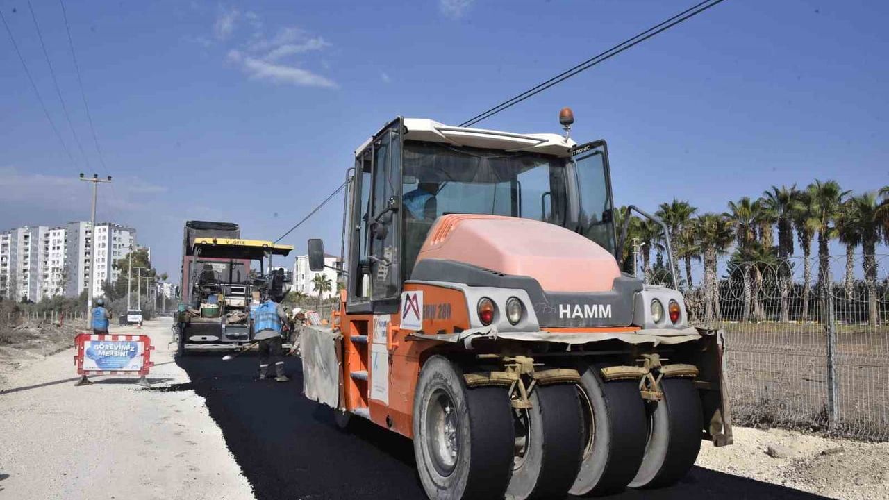Mezitli'de MESKİ İçmesuyu Hattını Yeniledi, Yollar Asfaltlandı