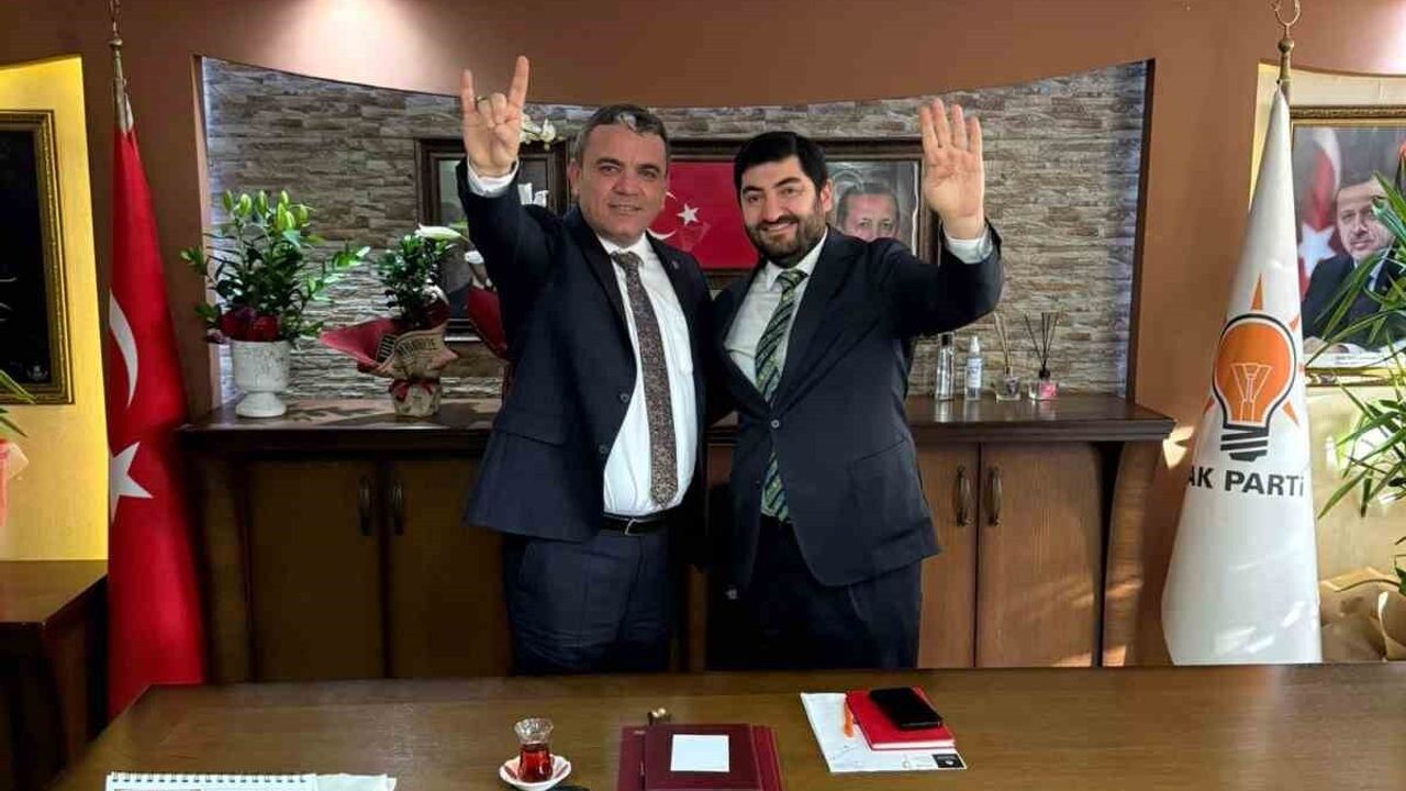 MHP'li Muratgül'den AK Parti Etimesgut İlçe Başkanı Şankazan'a Hayırlı Olsun Ziyareti