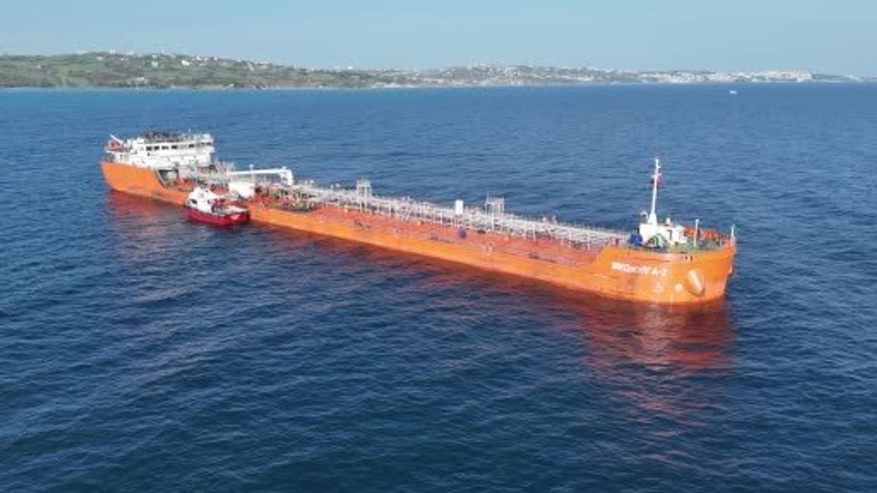 MIDVOLGA-2 Sinop Açıklarında Teknik Kontrol Bekliyor