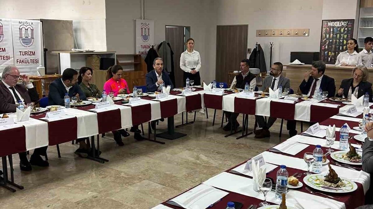 MSKÜ Turizm Fakültesi Bodrum’un 5 Yıldızlı Otel Genel Müdürlerini Ağırladı
