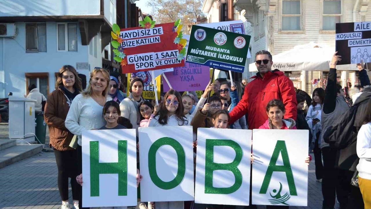 Mudanya'da H.O.B.A. Projesi ile Aile-Okul Yürüyüşü
