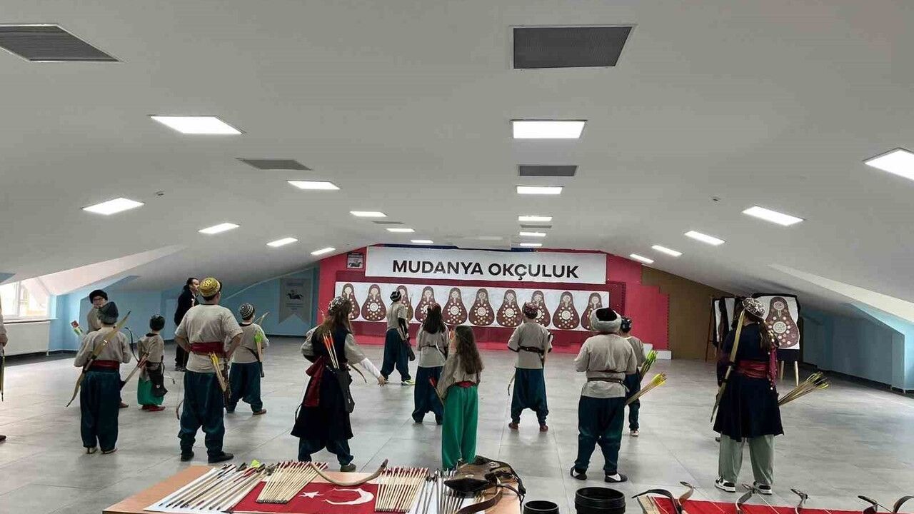 Mudanya'da HOBA Projesiyle Okçuluk Etkinliği İlgi Topladı