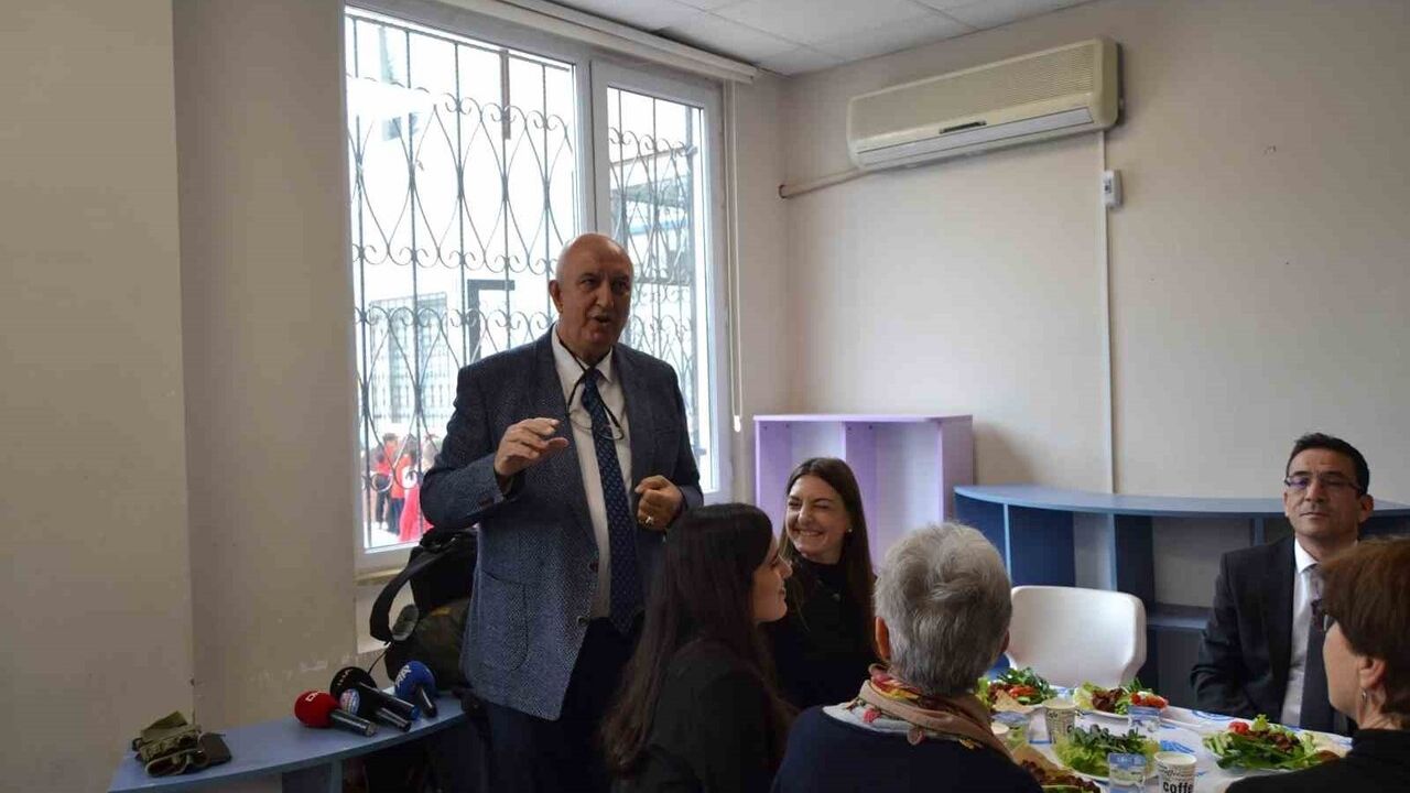 Mudanya’da İtalyan Öğretmenler: Erasmus+ ile Sürdürülebilirlik Eğitimi