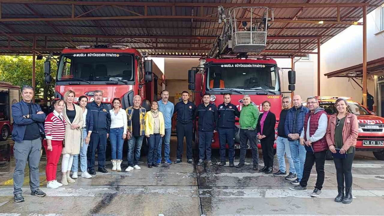 Muğla Büyükşehir, 118 Gönüllü İtfaiyeci Yetiştiriyor