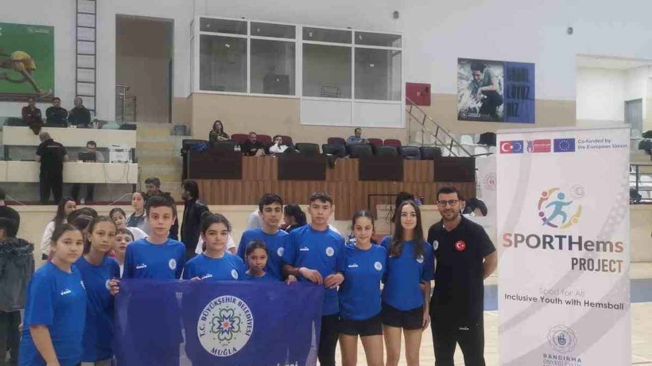 Muğla Büyükşehir Hemsball'da 4 Gümüş Madalya Kazandı