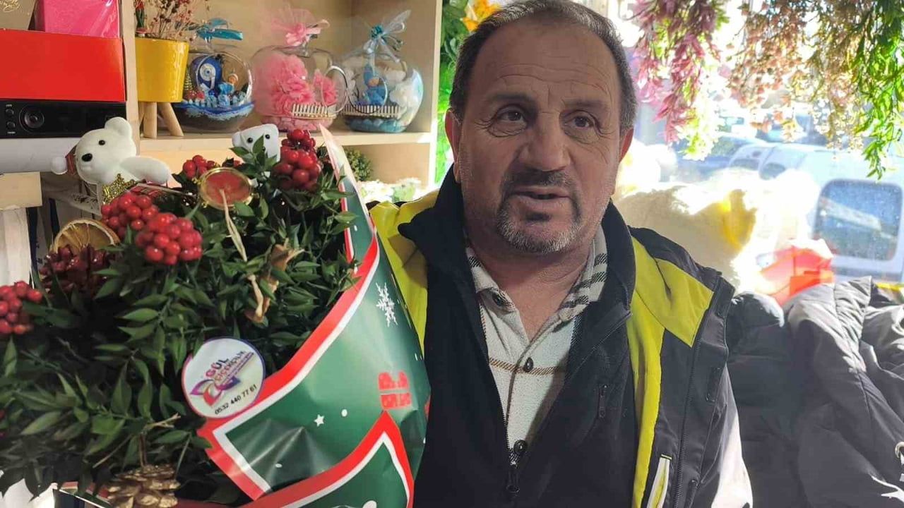 Muğla'da Kokina Çiçeği Yılbaşının Vazgeçilmezi Oldu