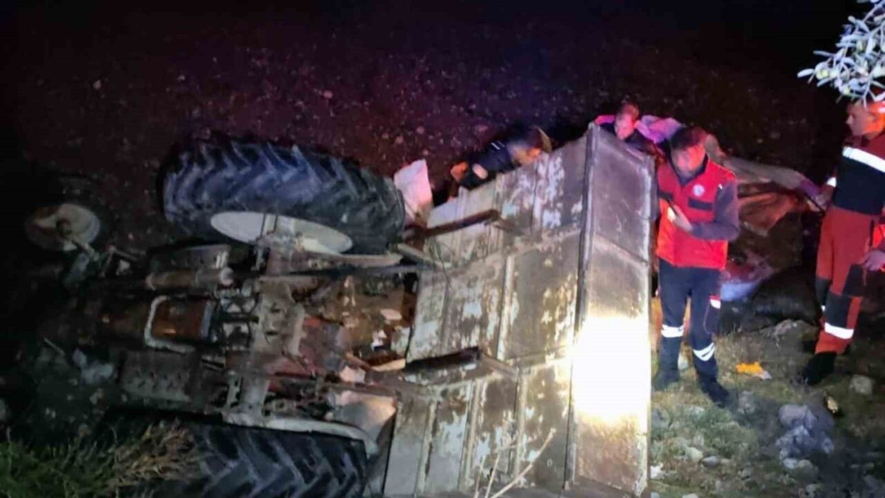 Muğla Menteşe Yeşilyurt'ta Traktör Devrildi: Kadın İtfaiye Tarafından Kurtarıldı