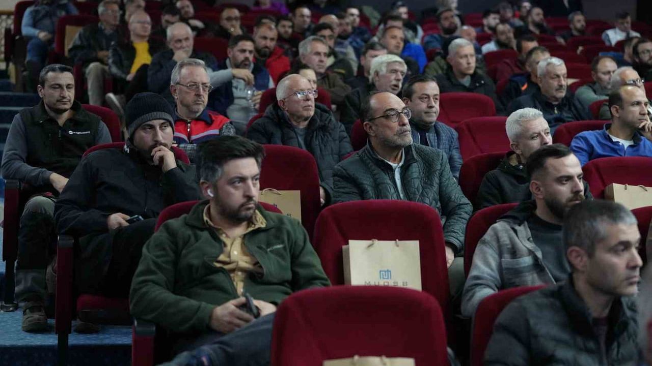 Muradiye OSB'den Manisa'ya 430 İşyeriyle Sanayi Hamlesi