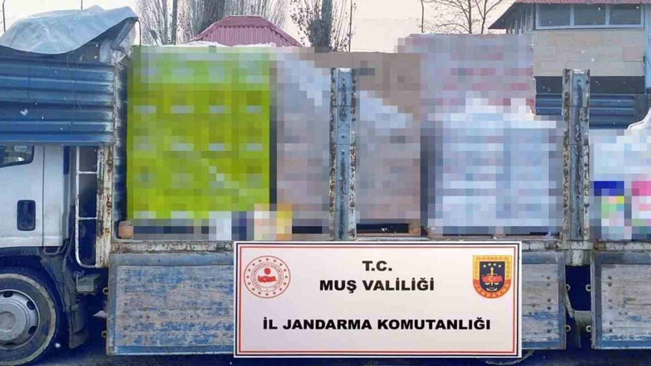 Muş’ta 1 milyon 820 bin TL’lik sahte ürün operasyonu: 2 gözaltı