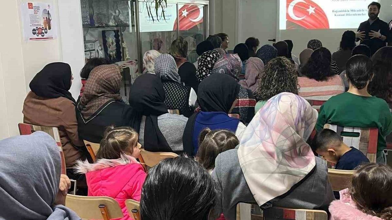 Muş'ta 140 Anneye Uyuşturucuyla Mücadele Eğitimi