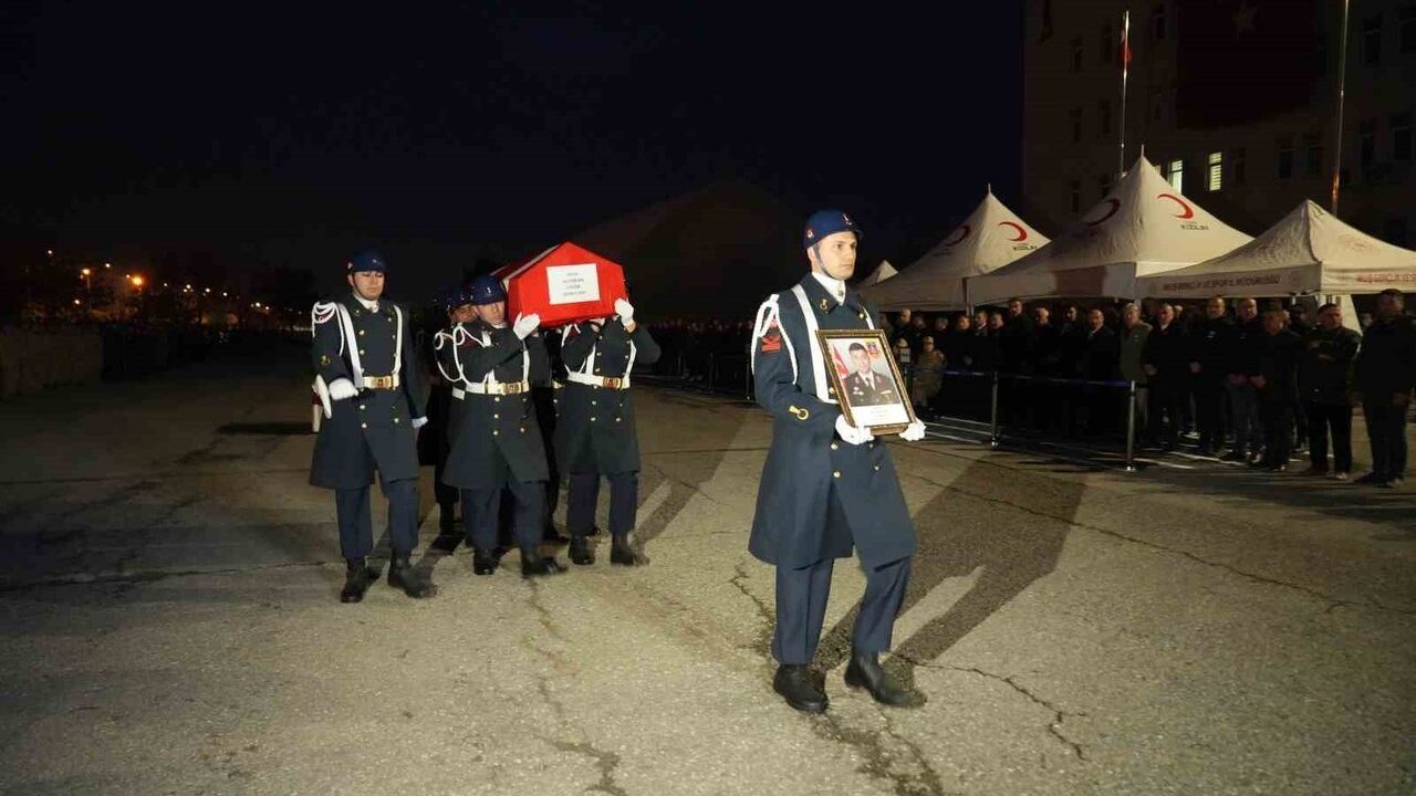 Muş’ta Üsteğmen Ali Kablan silah kazasında yaşamını yitirdi