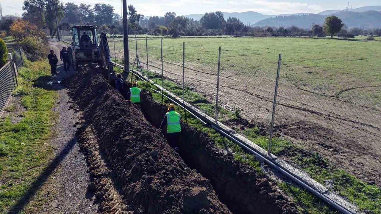 MUSKİ Karabörtlen’de İçme Suyu Hatlarını Kamusal Alana Taşıyor