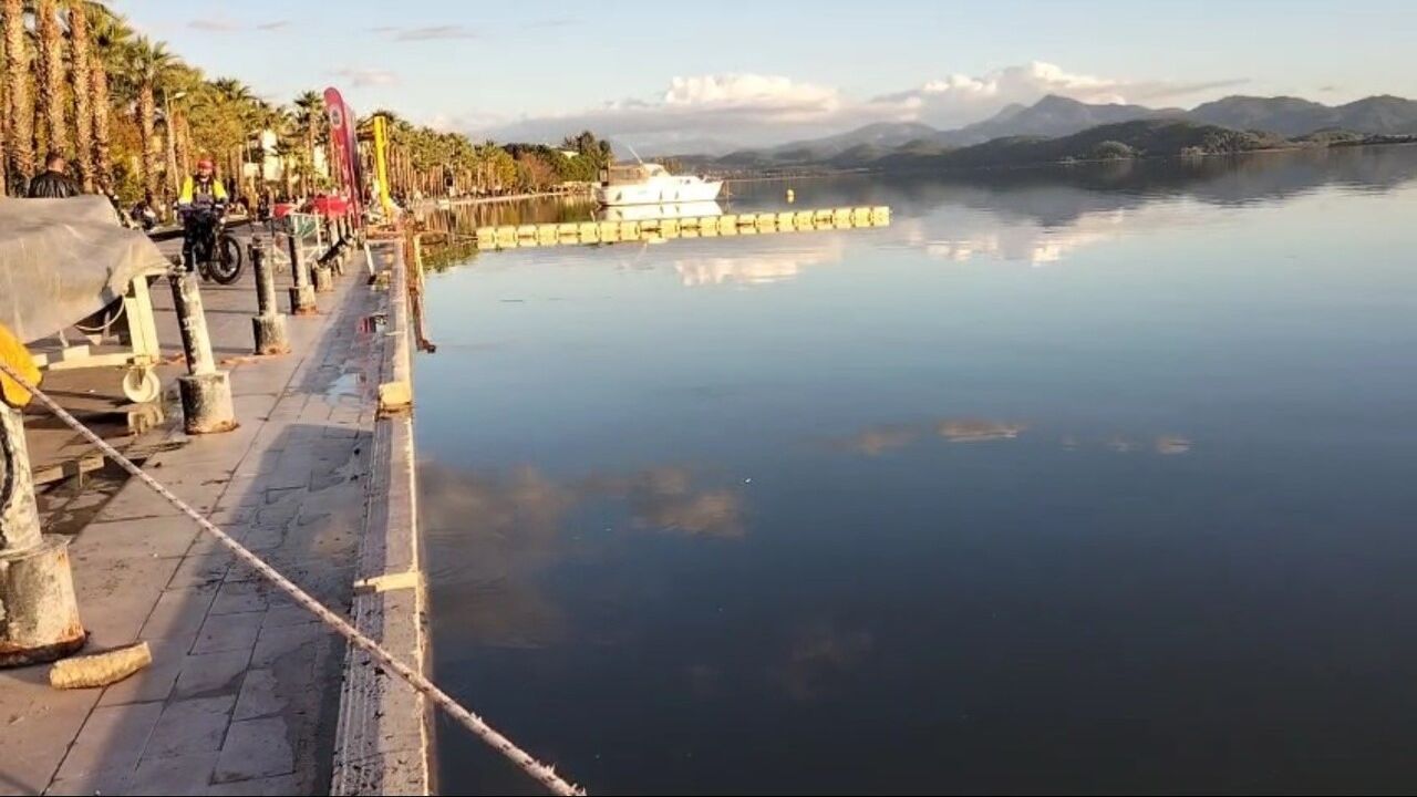 Nam Nam ve Yuvarlak Çayı'nın Taşkını Köyceğiz Gölü'nü Yükseltti