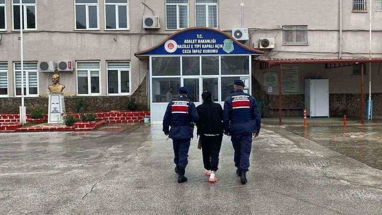 Nazilli'de 3 Yıldır Aranan Firari, Damat Evindeki Kilerde Yakalandı