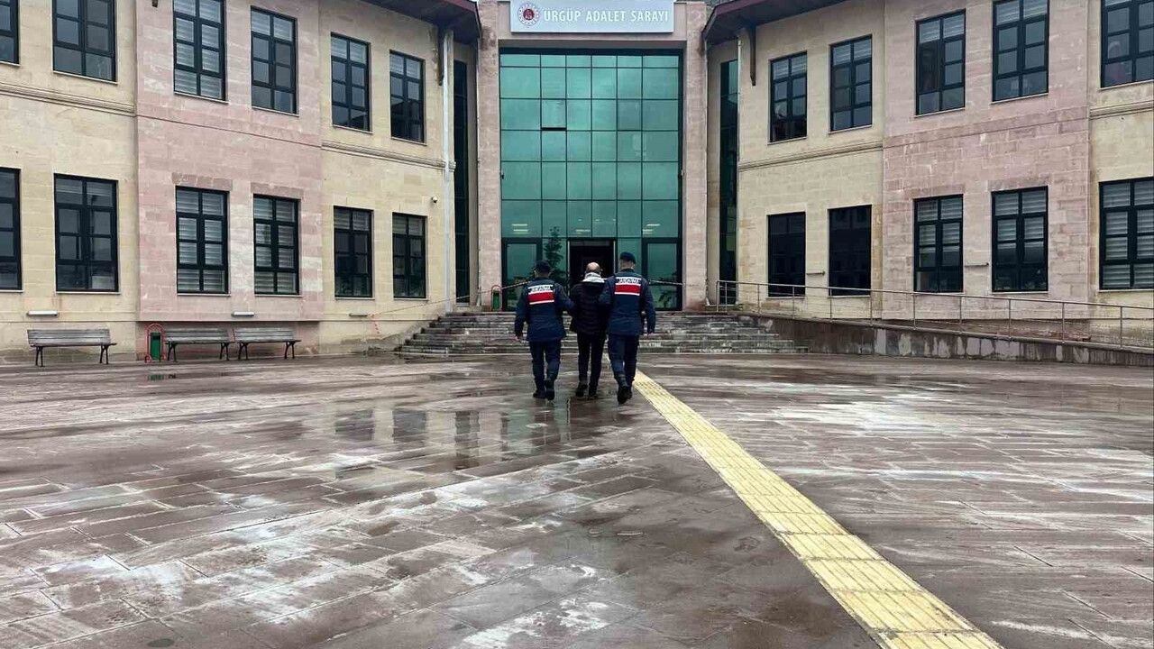 Nevşehir'de 18 Yıl 4 Ay Hapis Cezası Bulunan Firari Yakalandı