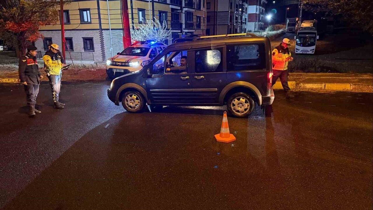 Nevşehir’de 'Alkol Huzur Güven' Uygulaması: Bin 465 Kişi ve Araç Kontrolü