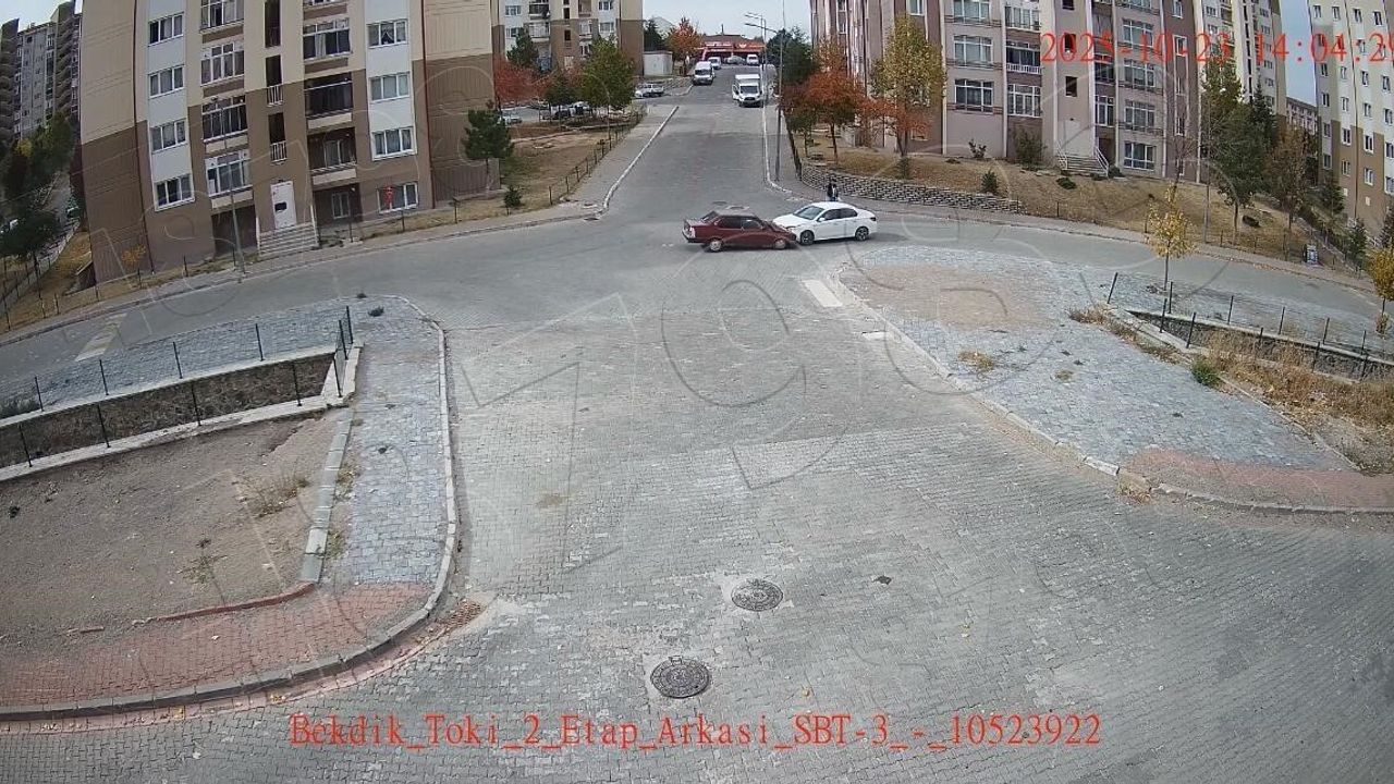 Nevşehir'de Kafa Kafaya Çarpışma: KGYS'ye Saniye Saniye Yansıdı