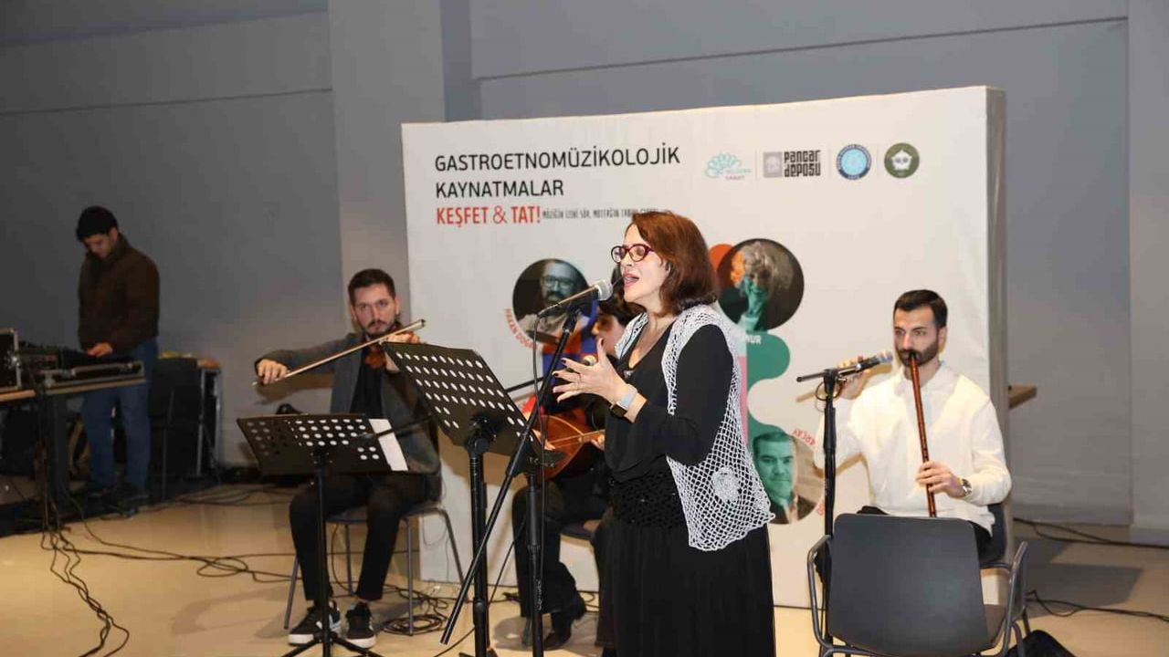 Nilüfer'de 'Yeni Yıl'ın Kokusu, Lezzeti ve Müziği