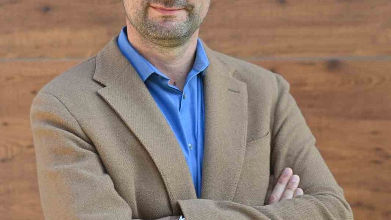 Okul Destek Derneği'nden Bilgisayar Bilimi ve Yazılım Desteği: 10 GB İnternetle Uzaktan Eğitim