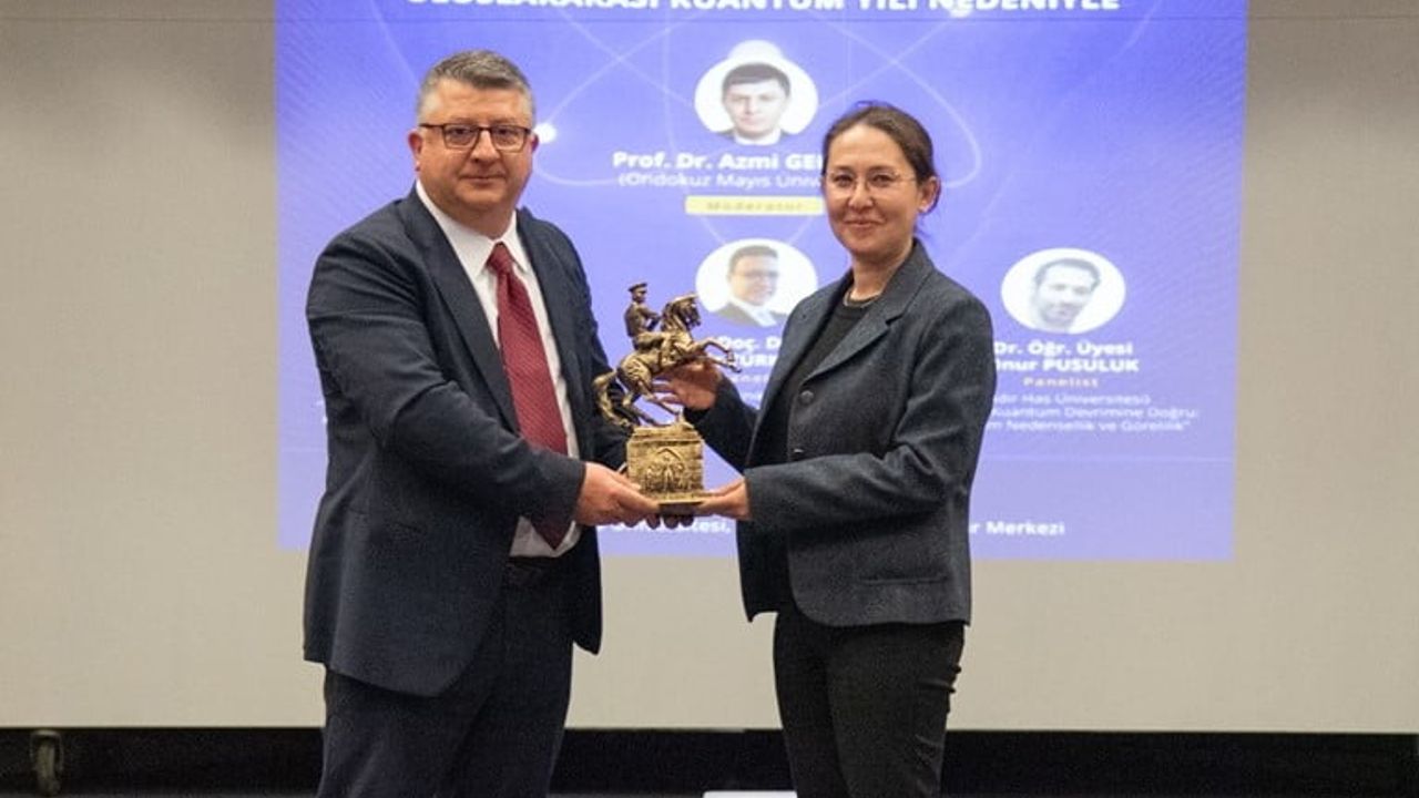 OMÜ'de 'Kuantum Ufuklar' Paneli — Kuantum Bilim ve Teknolojilerinin Geleceği