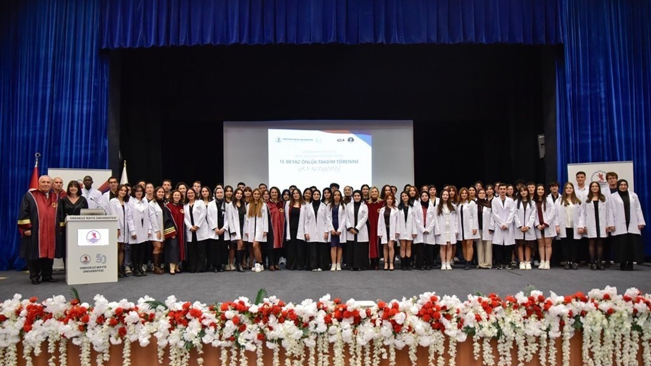 OMÜ Veteriner Fakültesi'nde 66 Öğrenci Beyaz Önlük Giydi