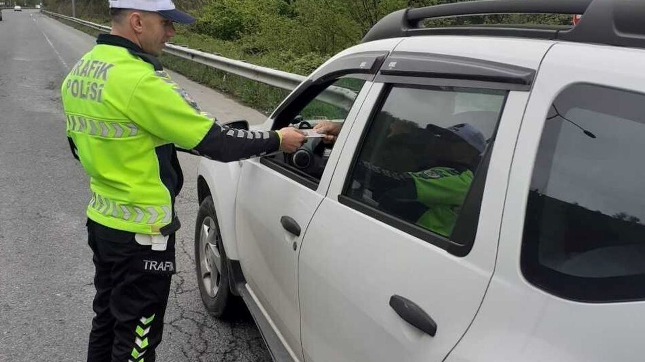 Ordu'da Trafik Denetimleri: 13 bin 431 Araç Kontrolünde 3 bin 574 Sürücüye İşlem