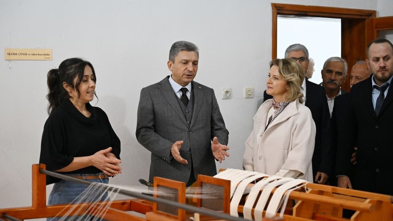 Ormana'ya "En İyi Turizm Köyü" Tabelası Yerleştirildi