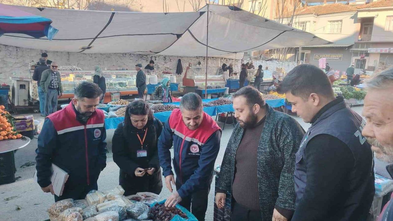 Ortaklar Semt Pazarı'nda Kapsamlı Gıda Denetimi: Germencik'te Hijyen ve Kalite Kontrolleri