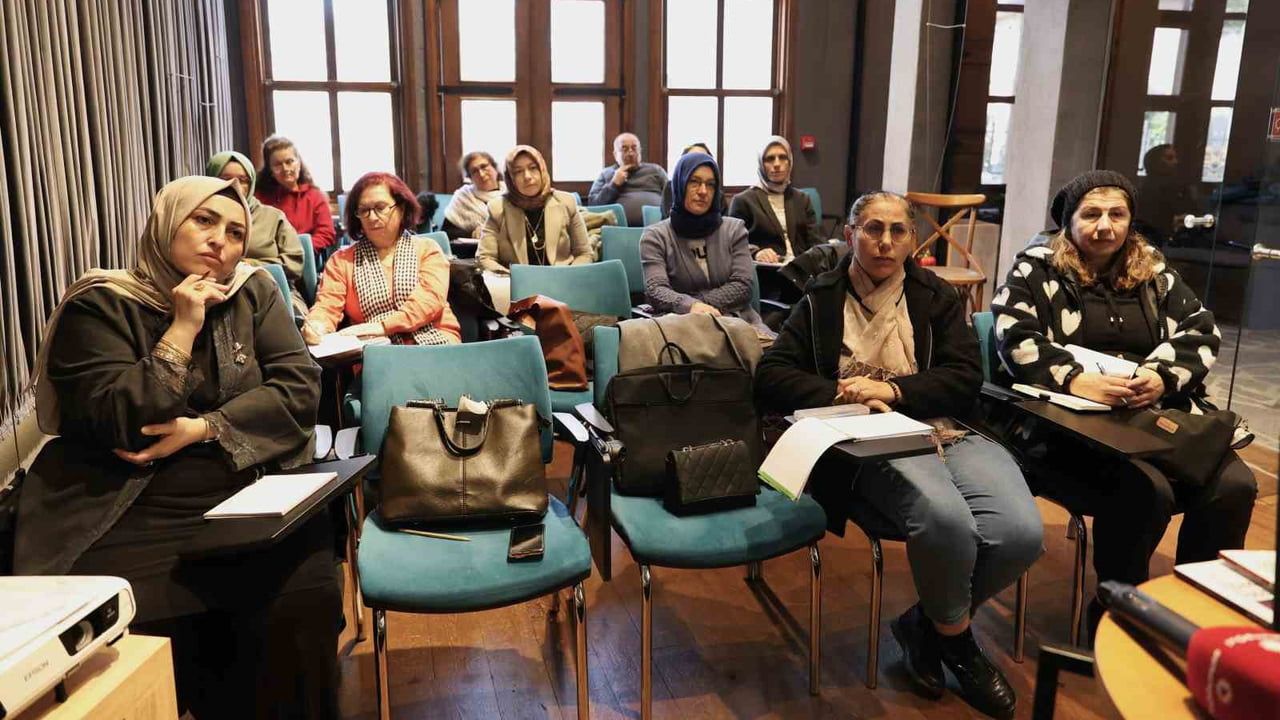 Osmangazi Belediyesi Öykü Yazma Atölyesiyle Yeni Yazarlar Yetiştiriyor