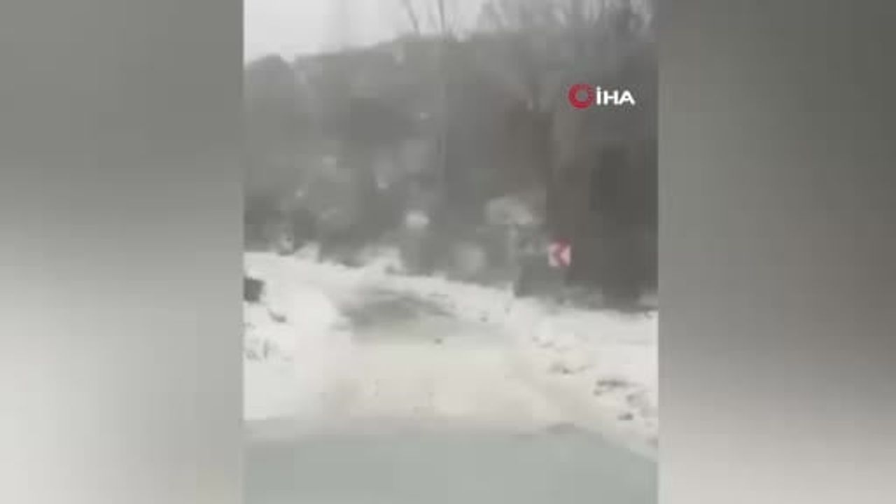 Osmaniye'de Kar Nedeniyle Mahsur Kalan Yaşlı Kadın İtfaiye Tarafından Kurtarıldı