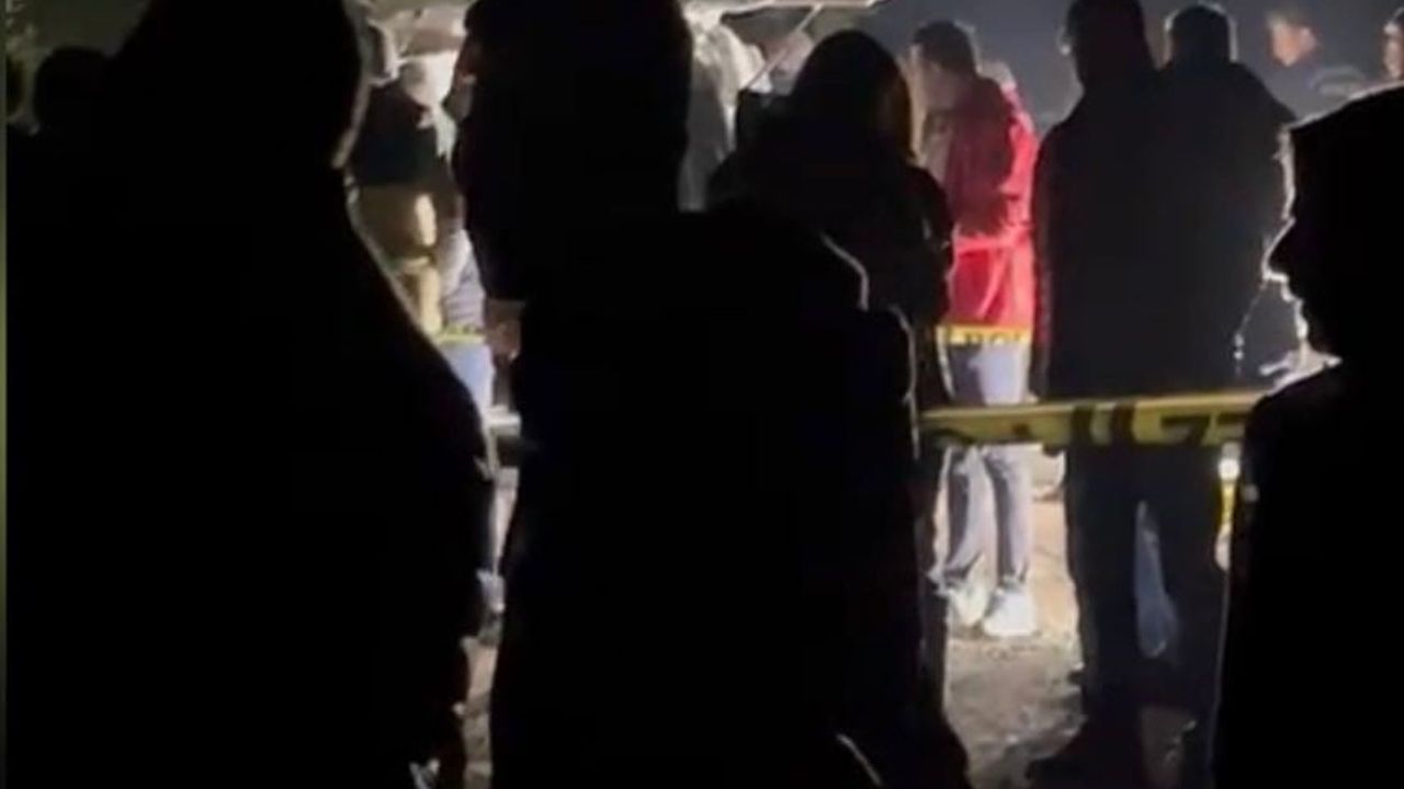 Osmaniye'de Mezarlıkta Park Halindeki Otomobilde İki Genç Ölü Bulundu