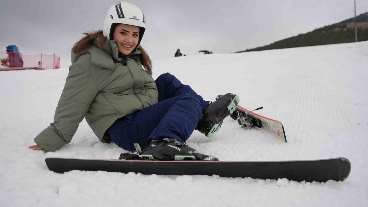 Palandöken'de Kayak Keyfi Başladı: Toplam 87 kilometre Pist