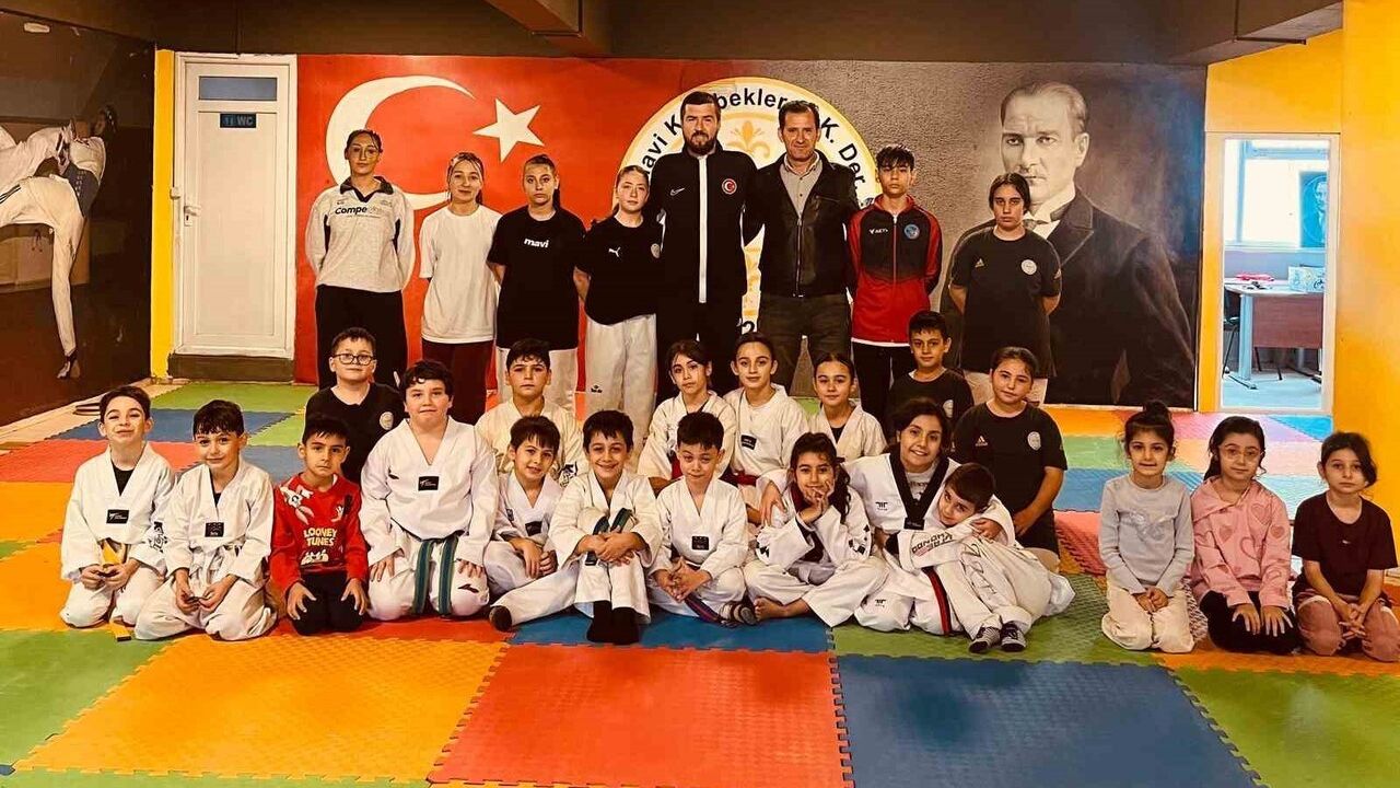 Pazarlar’da Taekwondo ve Wushu Başarısına Bursa Sportif Gelişim Gezisi Ödülü