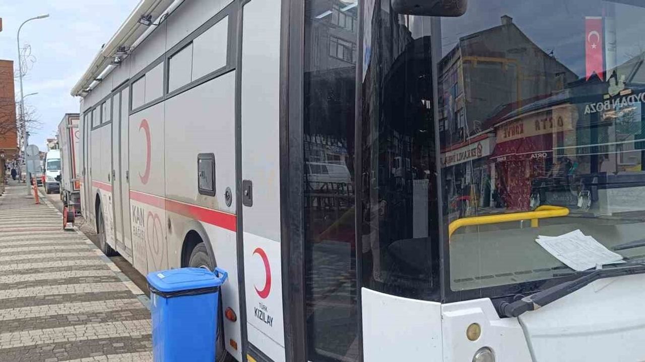 Pazaryeri’nde Mobil Kan Bağışı Seferberliği