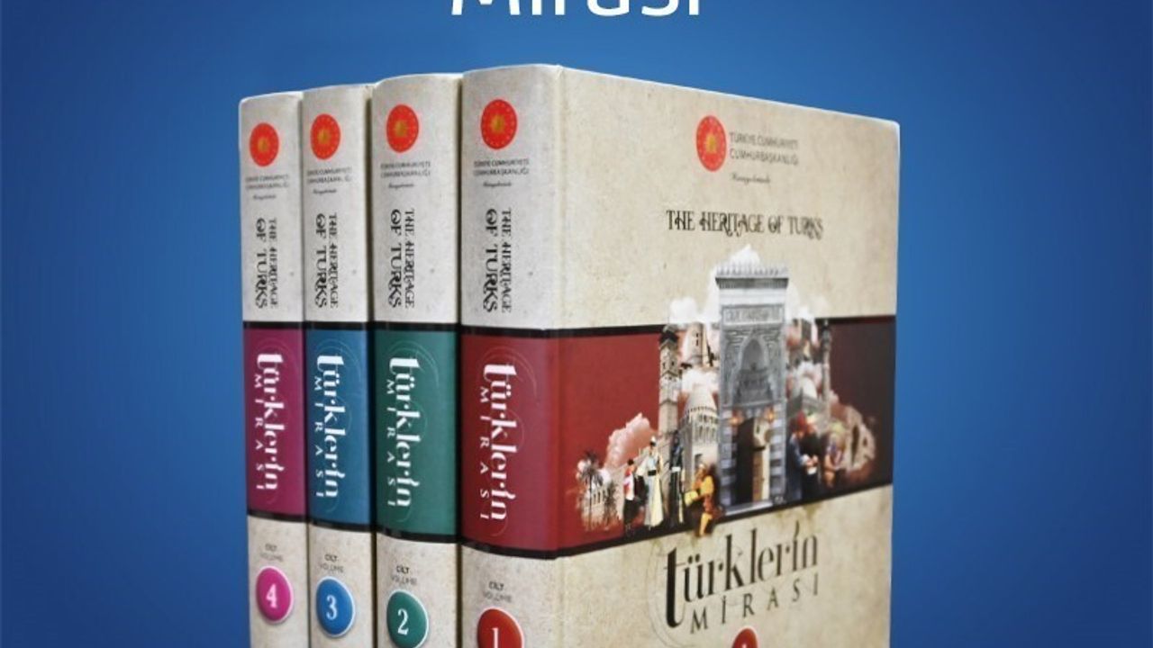 Pekyatırmacı, "Türklerin Mirası" İlk 4 Cildini Erdoğan'a Takdim Etti