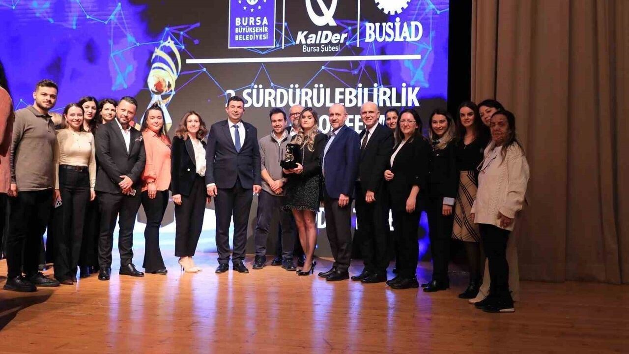 Penguen Gıda'ya Bursa Sürdürülebilirlik Başarı Ödülü