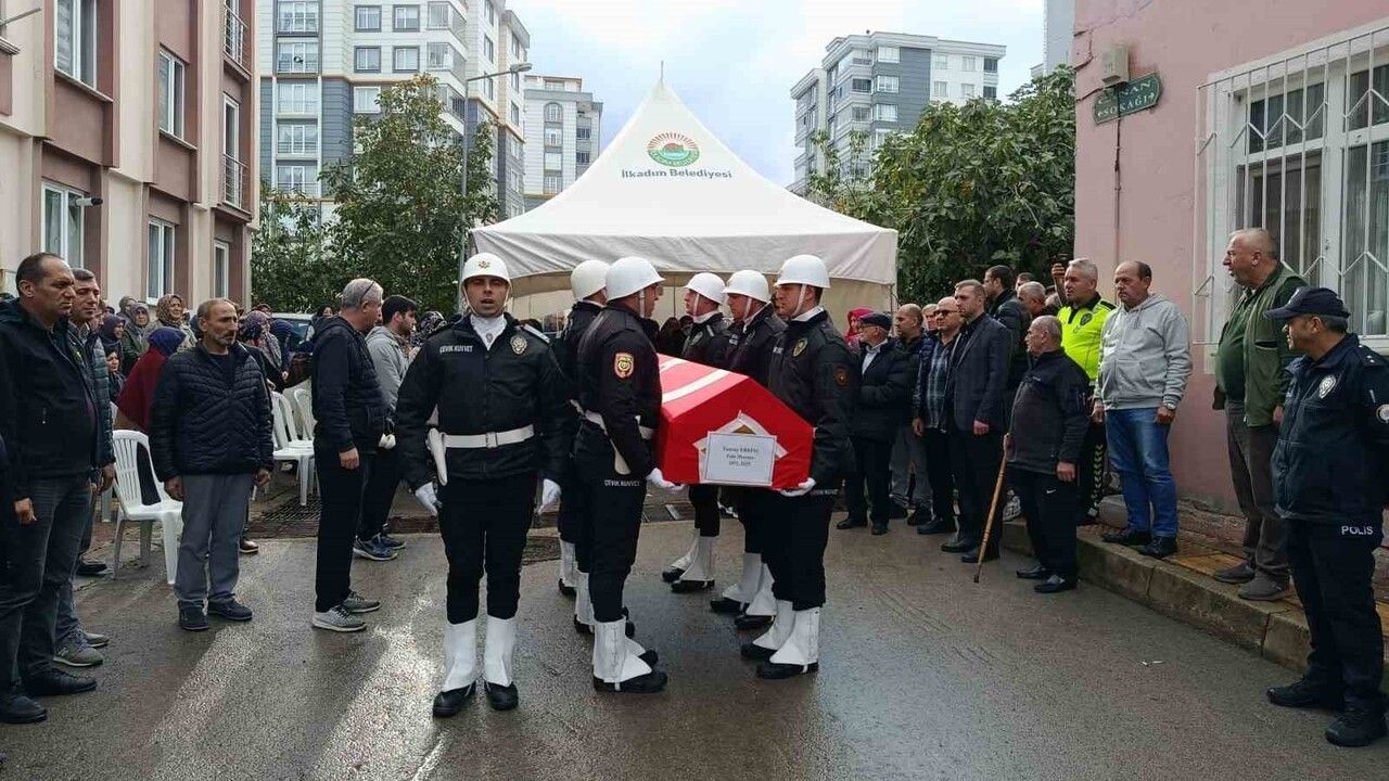 Polis Memuru Tuncay Ebrinç Samsun'da Son Yolculuğuna Uğurlandı