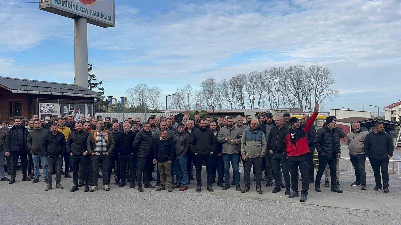 Rize'de Çay Fabrikası Satışı Sonrası İşçilerle Tazminat Pazarlığı