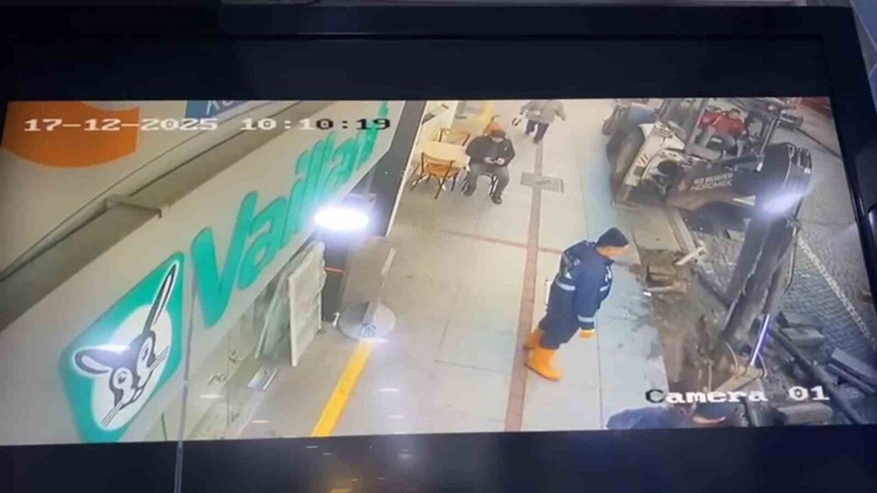 Rize'de İshale Hattı Patladı — Tazyikli Su Cadde ve İşletmeyi Vurdu