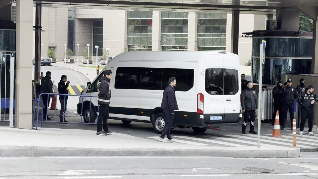 Sadettin Saran Adli Tıp'ta Saç ve Kan Örneği Verdi — Adliyeye Sevk Edildi