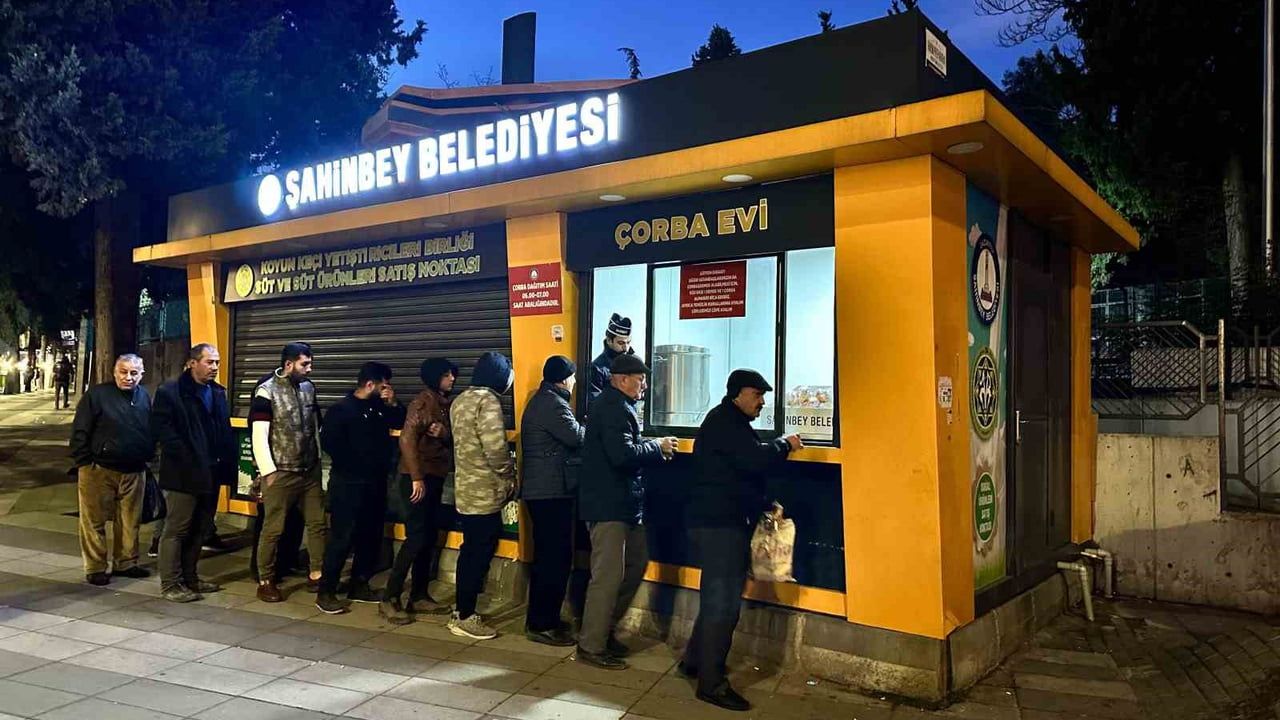 Şahinbey Belediyesi'nden 23 milyon 859 bin 371 kişiye çorba ikramı