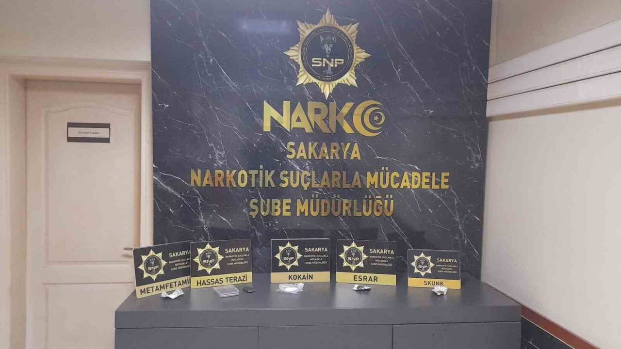 Sakarya Hendek'te Uyuşturucuya Geçit Yok: 3 Günde 8 Gözaltı